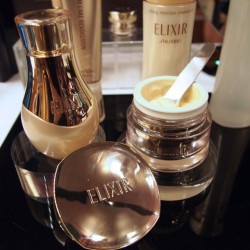 Kem dưỡng da ban đêm Shiseido Elixir Enriched Cream