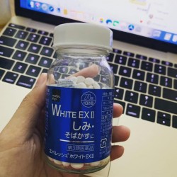 Viên uống trắng da trị nám White EX 270 viên 1000mg 