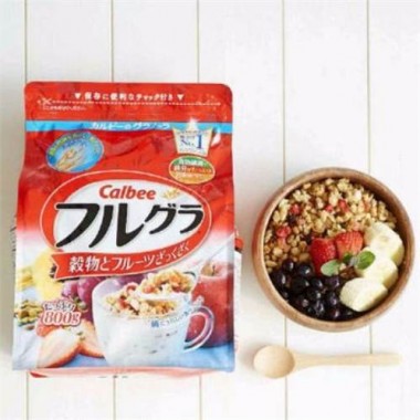 Ngũ cốc Calbee - ngũ cốc trái cây sấy khô 800gr Nhật Bản