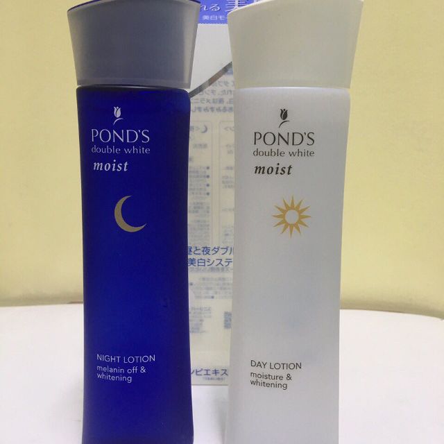 Bộ nước hoa hồng dưỡng trắng da ngày và đêm Pond’s double white lotion